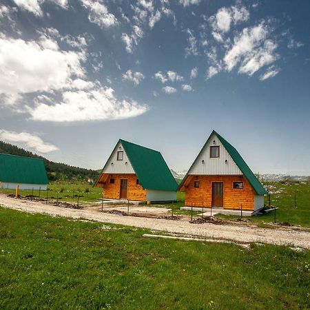 Family Houses Pleme Жабляк Екстер'єр фото